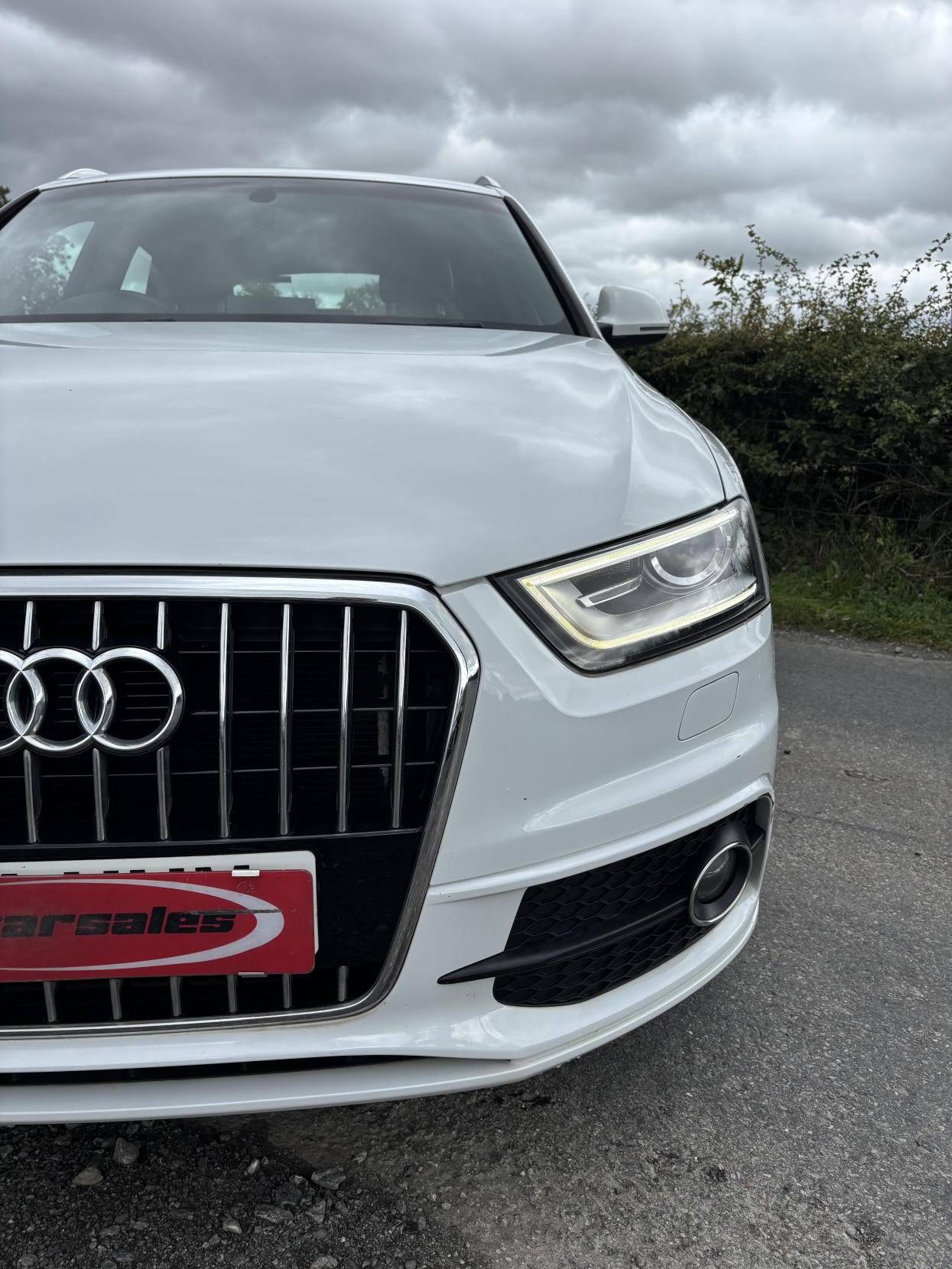Audi Q3 2.0 TDI S line SUV 5dr Diesel Manual quattro Euro 5 (s/s) (140 ps)