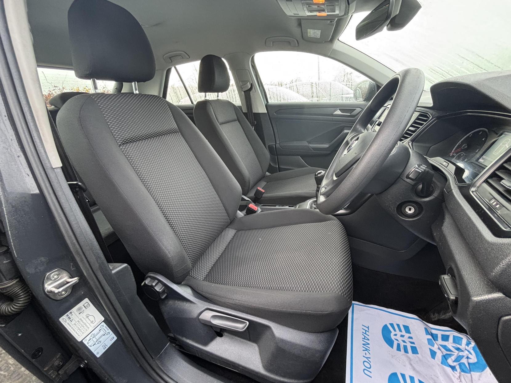 Volkswagen T-Roc 2.0 TDI S SUV 5dr Diesel Manual Euro 6 (s/s) (115 ps)