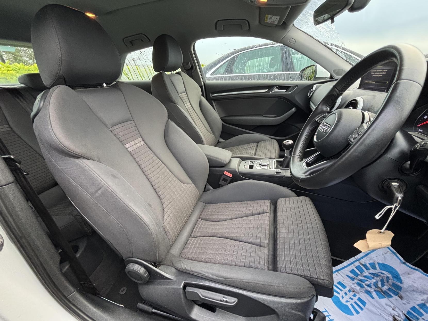 Audi A3 1.4 TFSI CoD Sport Hatchback 3dr Petrol Manual Euro 6 (s/s) (150 ps)