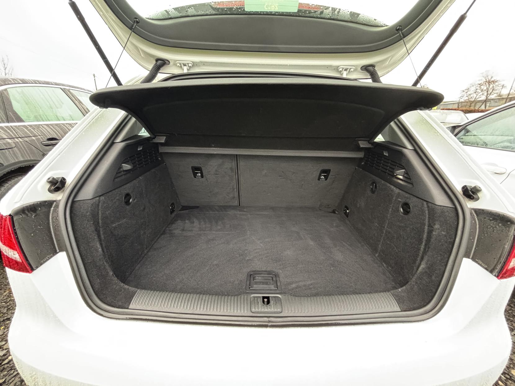 Audi A3 1.4 TFSI CoD Sport Hatchback 3dr Petrol Manual Euro 6 (s/s) (150 ps)