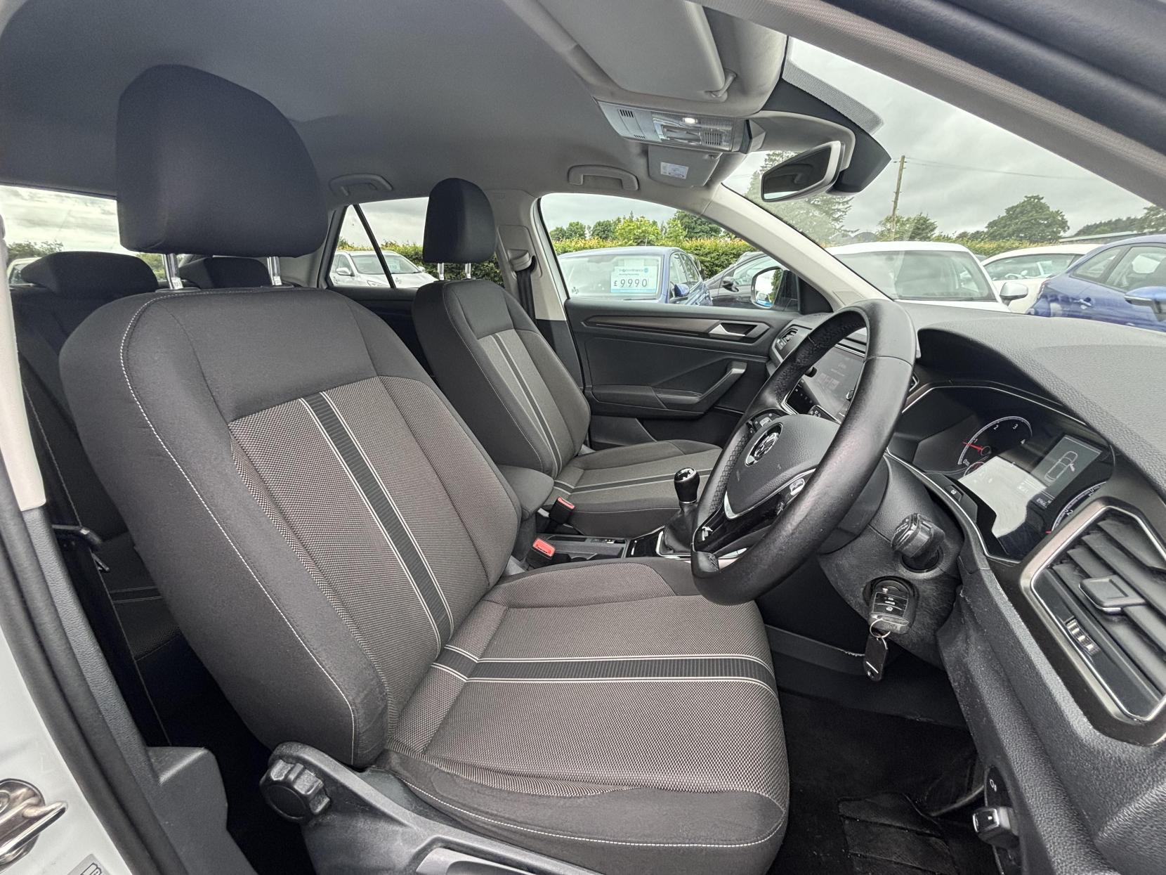 Volkswagen T-Roc 1.6 TDI Design SUV 5dr Diesel Manual Euro 6 (s/s) (115 ps)