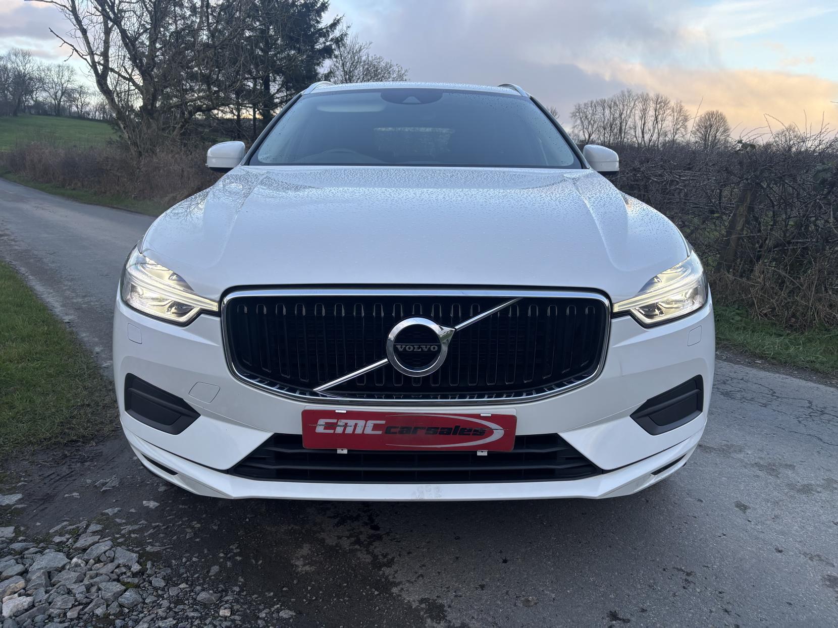 Volvo XC60 2.0 D4 Momentum SUV 5dr Diesel Auto AWD Euro 6 (s/s) (190 ps)
