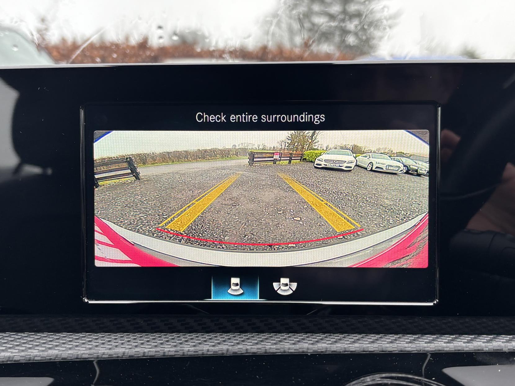 Mercedes-Benz A Class 1.5 A180d SE Hatchback 5dr Diesel Manual Euro 6 (s/s) (116 ps)