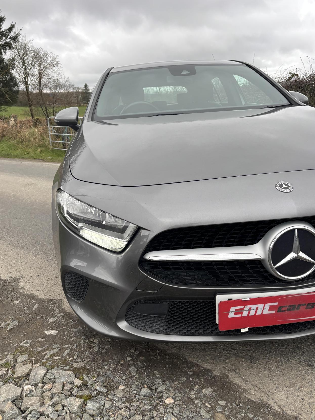 Mercedes-Benz A Class 1.5 A180d SE Hatchback 5dr Diesel Manual Euro 6 (s/s) (116 ps)