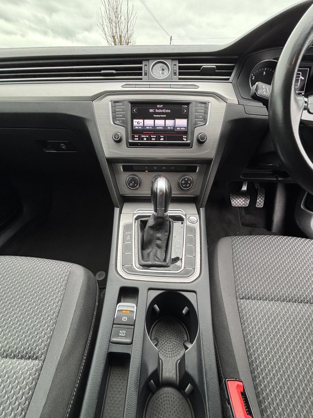 Volkswagen Passat 2.0 TDI BlueMotion Tech S Saloon 4dr Diesel DSG Euro 6 (s/s) (150 ps)
