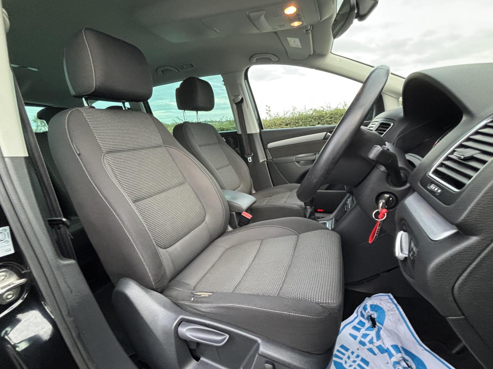 Volkswagen Sharan 2.0 TDI SE MPV 5dr Diesel Manual Euro 6 (s/s) (150 ps)