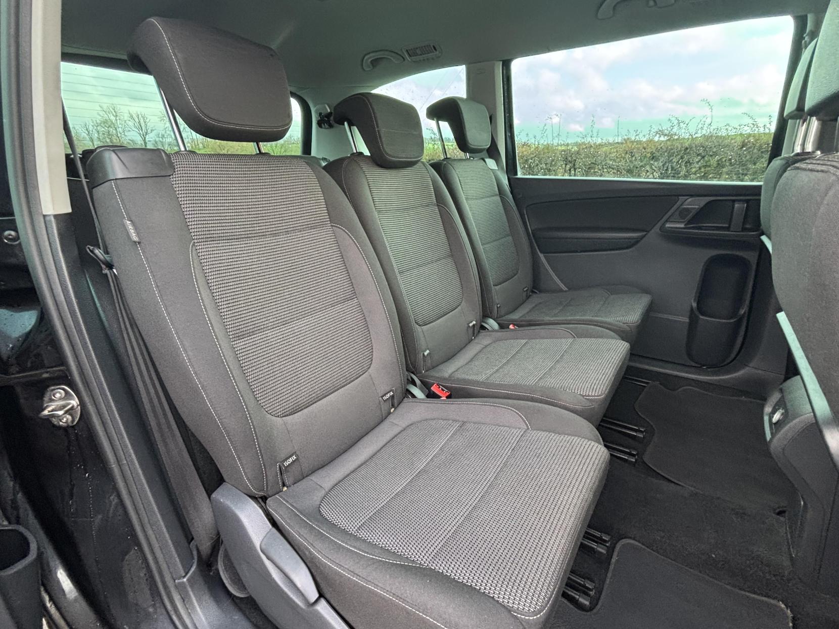 Volkswagen Sharan 2.0 TDI SE MPV 5dr Diesel Manual Euro 6 (s/s) (150 ps)