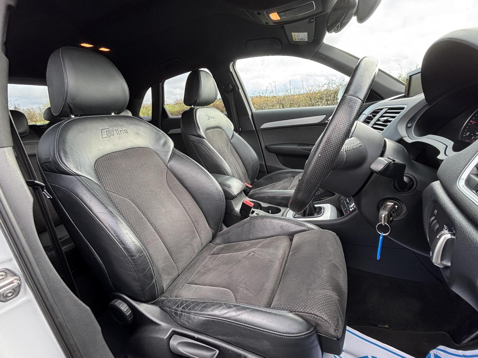 Audi Q3 2.0 TDI S line Plus SUV 5dr Diesel Manual quattro Euro 5 (s/s) (177 ps)