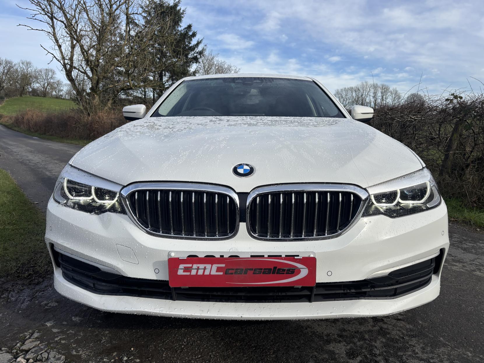 BMW 5 Series 2.0 520d SE Saloon 4dr Diesel Auto xDrive Euro 6 (s/s) (190 ps)