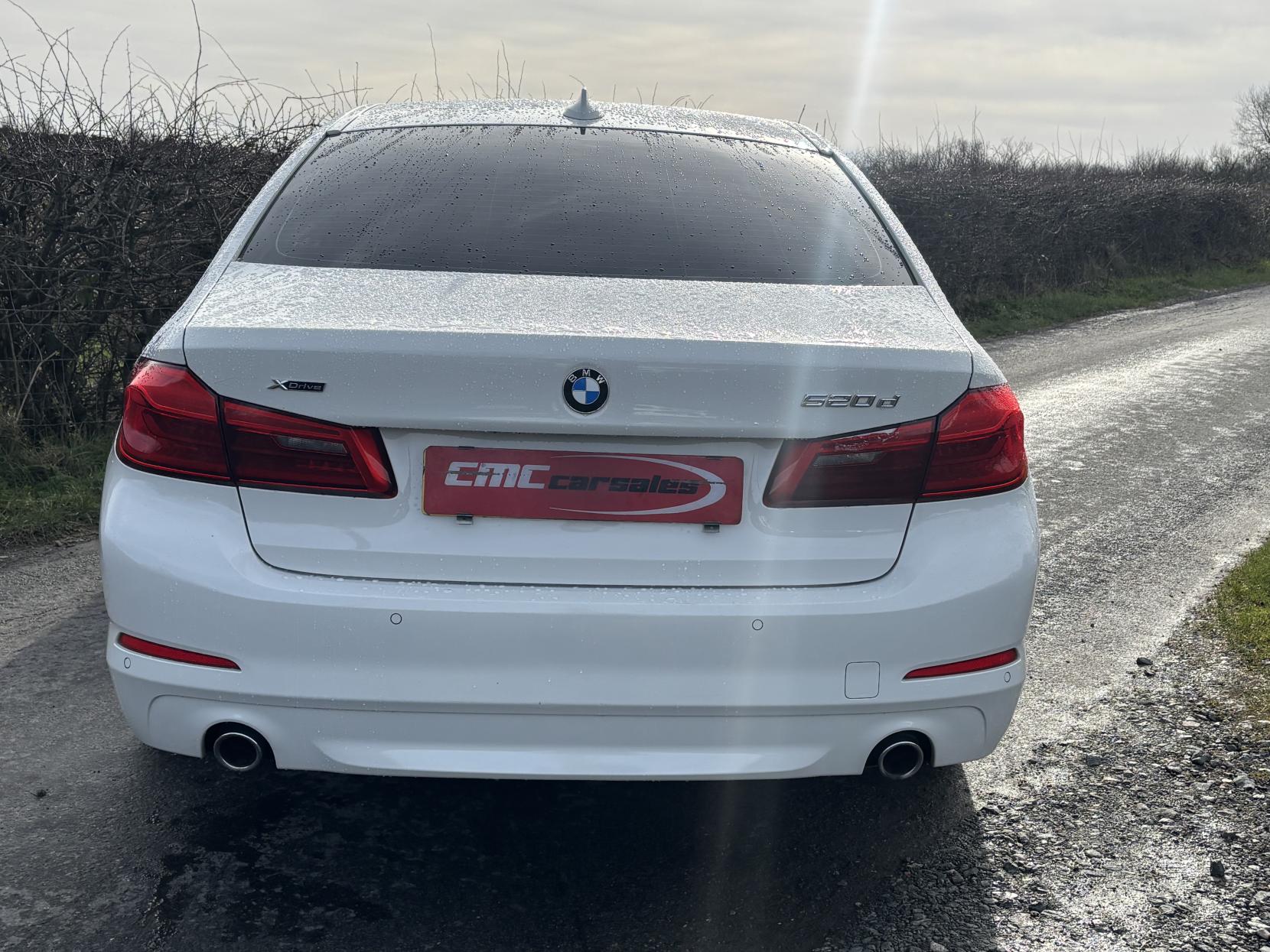 BMW 5 Series 2.0 520d SE Saloon 4dr Diesel Auto xDrive Euro 6 (s/s) (190 ps)