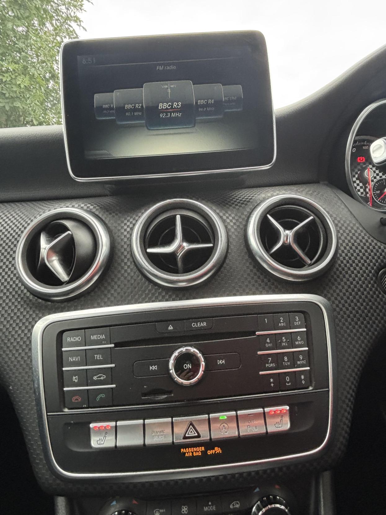 Mercedes-Benz A Class 2.1 A200d Sport (Premium) Hatchback 5dr Diesel 7G-DCT Euro 6 (s/s) (136 ps)