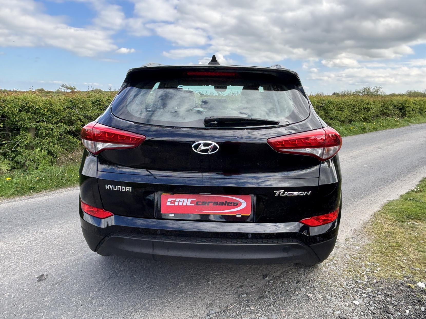 Hyundai TUCSON 1.7 CRDi Blue Drive SE SUV 5dr Diesel Manual Euro 6 (s/s) (116 ps)