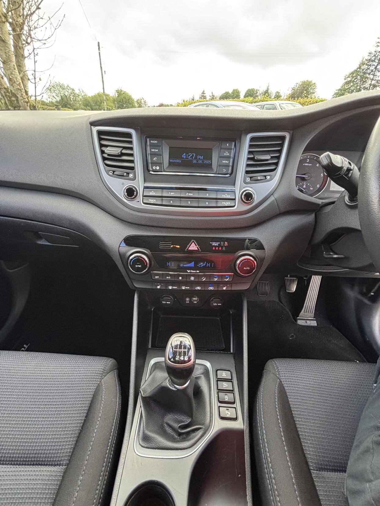 Hyundai TUCSON 1.7 CRDi Blue Drive SE SUV 5dr Diesel Manual Euro 6 (s/s) (116 ps)