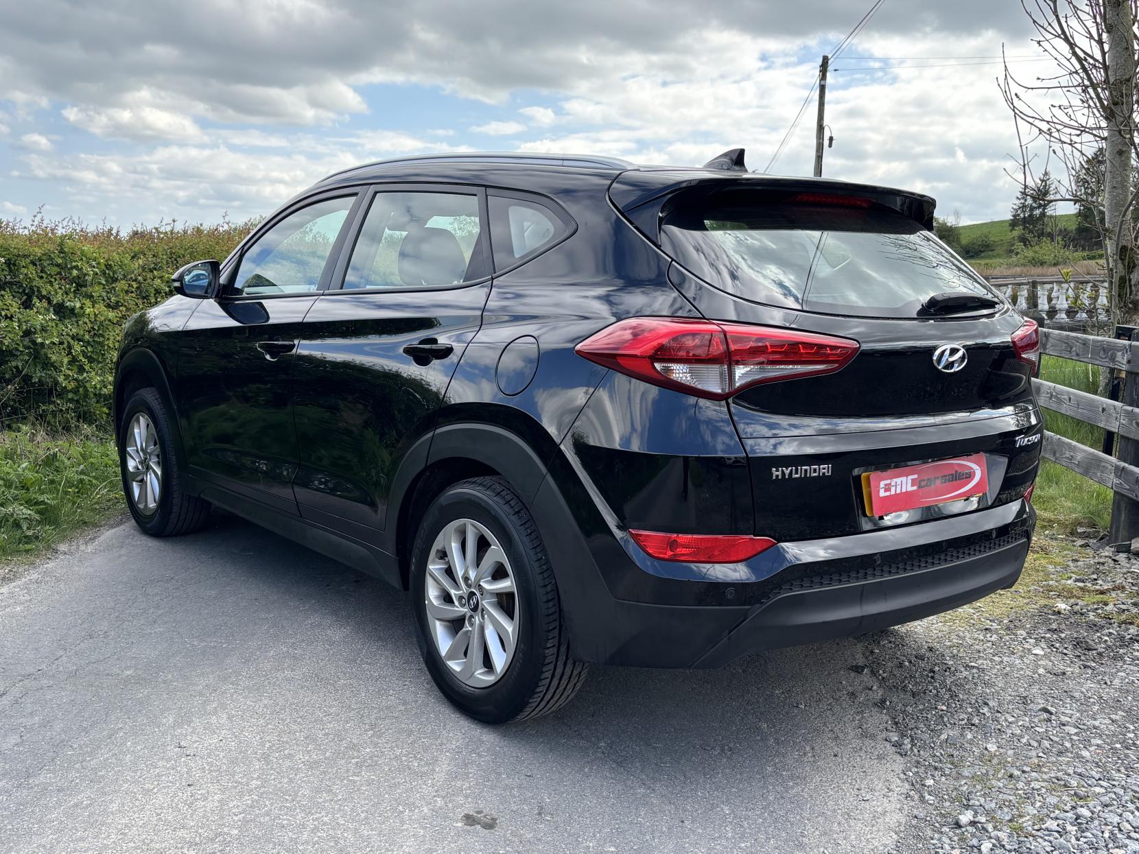 Hyundai TUCSON 1.7 CRDi Blue Drive SE SUV 5dr Diesel Manual Euro 6 (s/s) (116 ps)