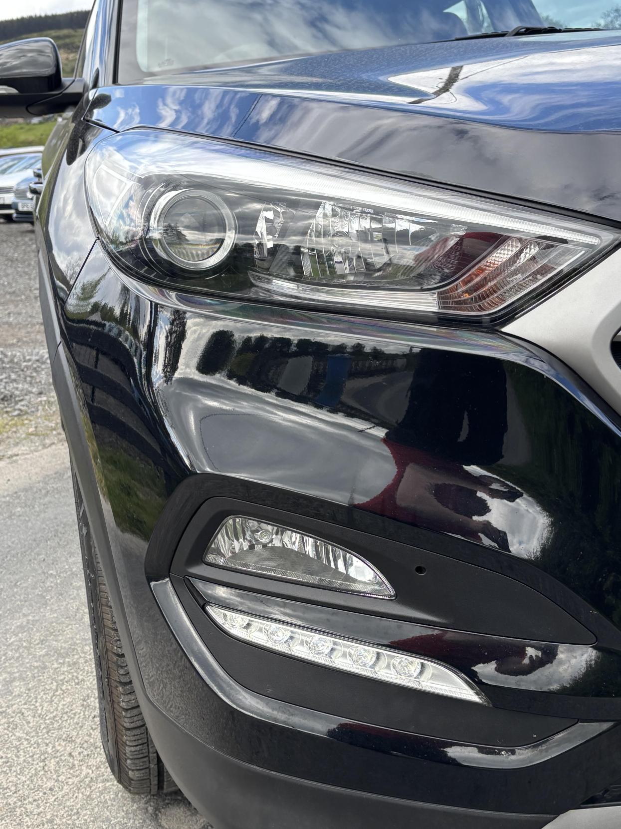 Hyundai TUCSON 1.7 CRDi Blue Drive SE SUV 5dr Diesel Manual Euro 6 (s/s) (116 ps)