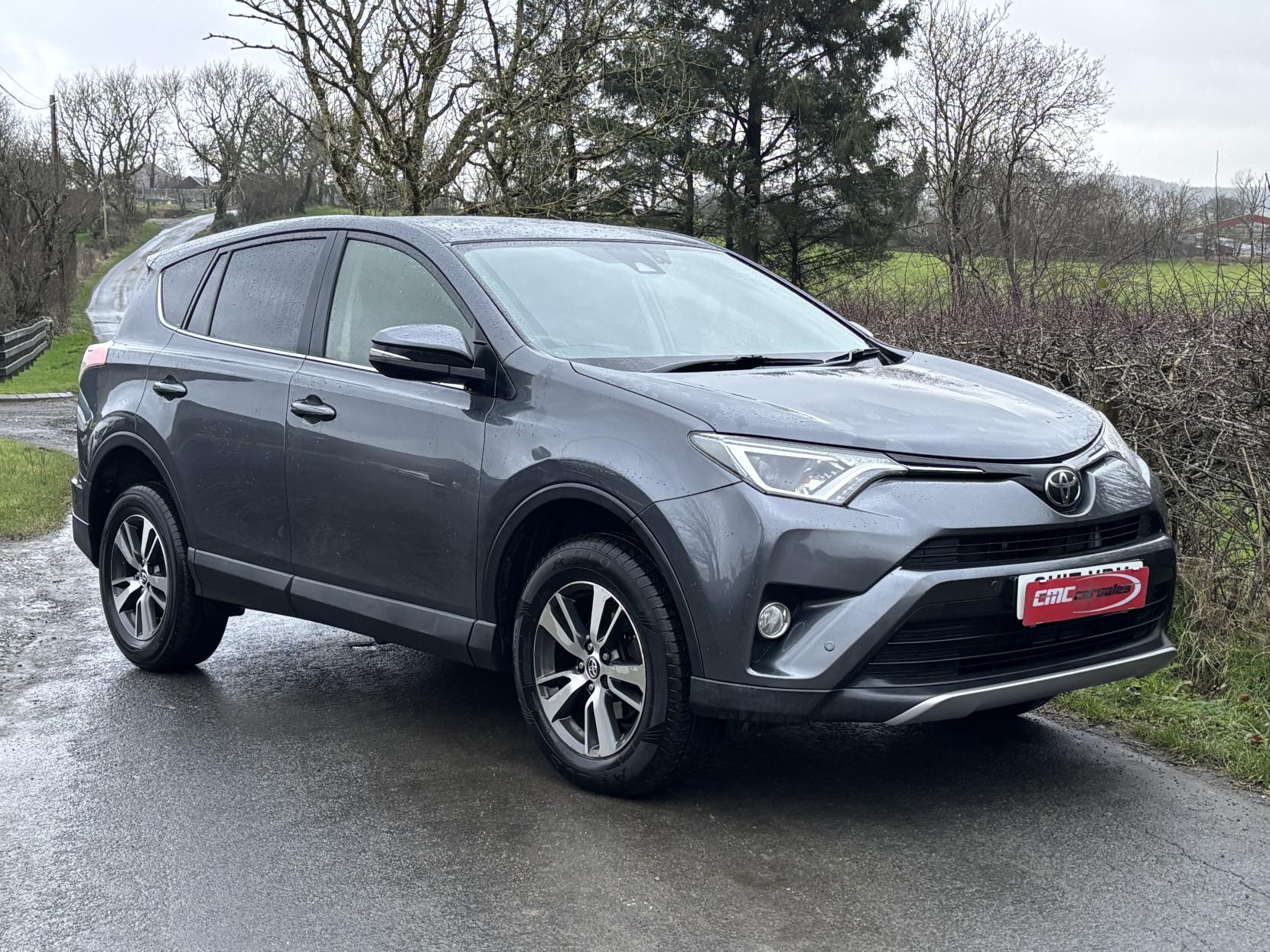 Toyota RAV4 2.0 D-4D Business Edition SUV 5dr Diesel Manual Euro 6 (s/s) (Safety Sense, Nav) (143 ps)