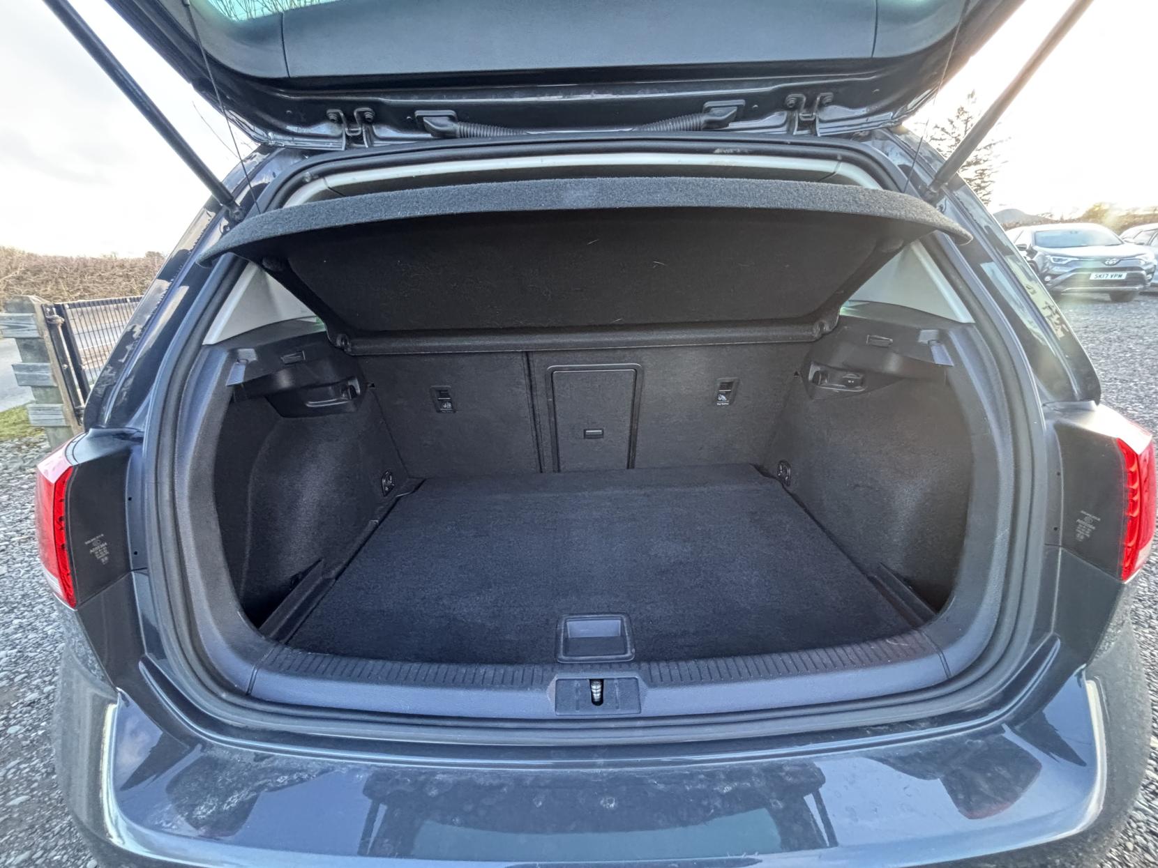 Volkswagen Golf 1.6 TDI Match Hatchback 5dr Diesel Manual Euro 6 (s/s) (115 ps)