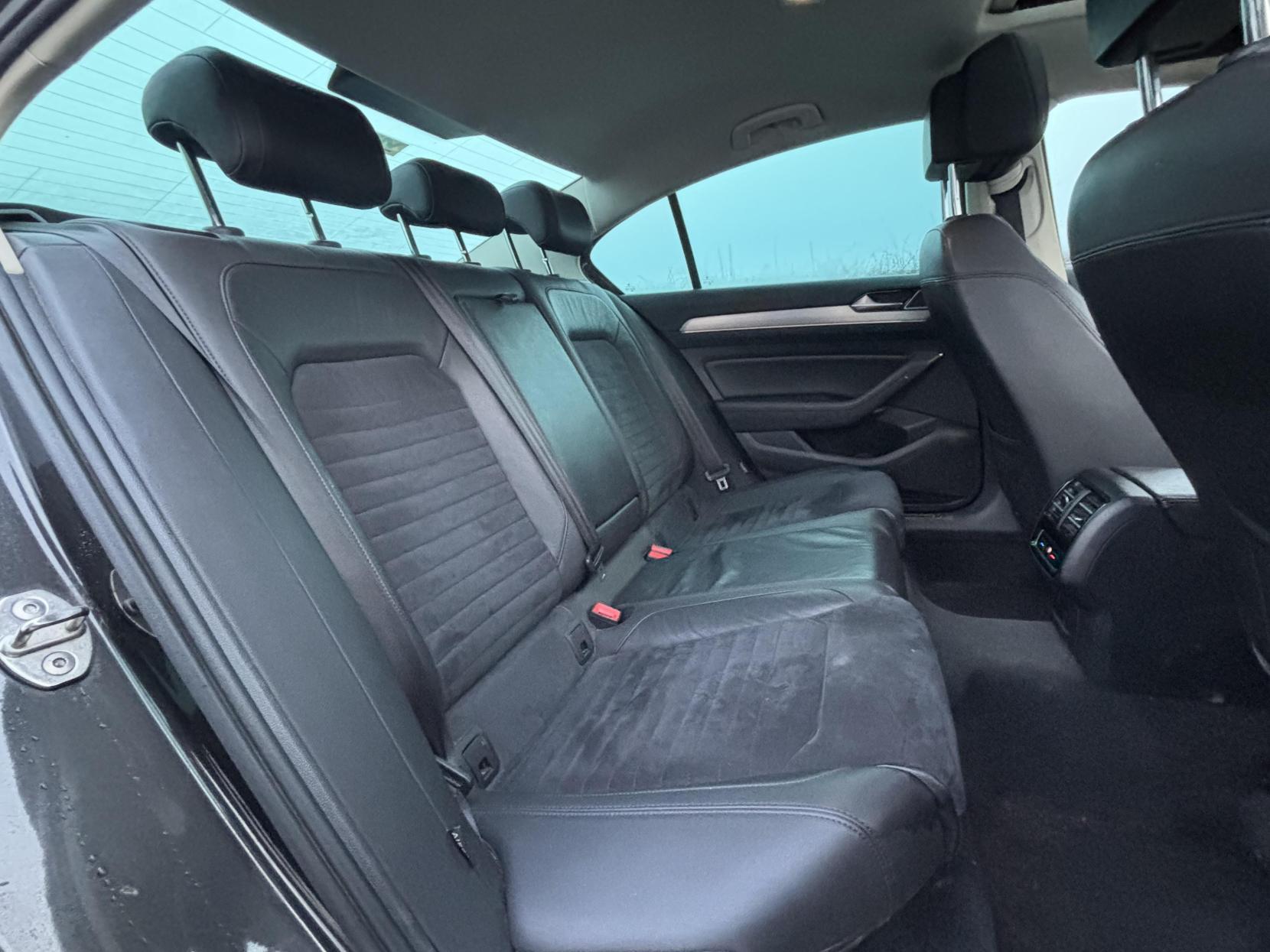 Volkswagen Passat 2.0 TDI GT Saloon 4dr Diesel Manual Euro 6 (s/s) (150 ps)