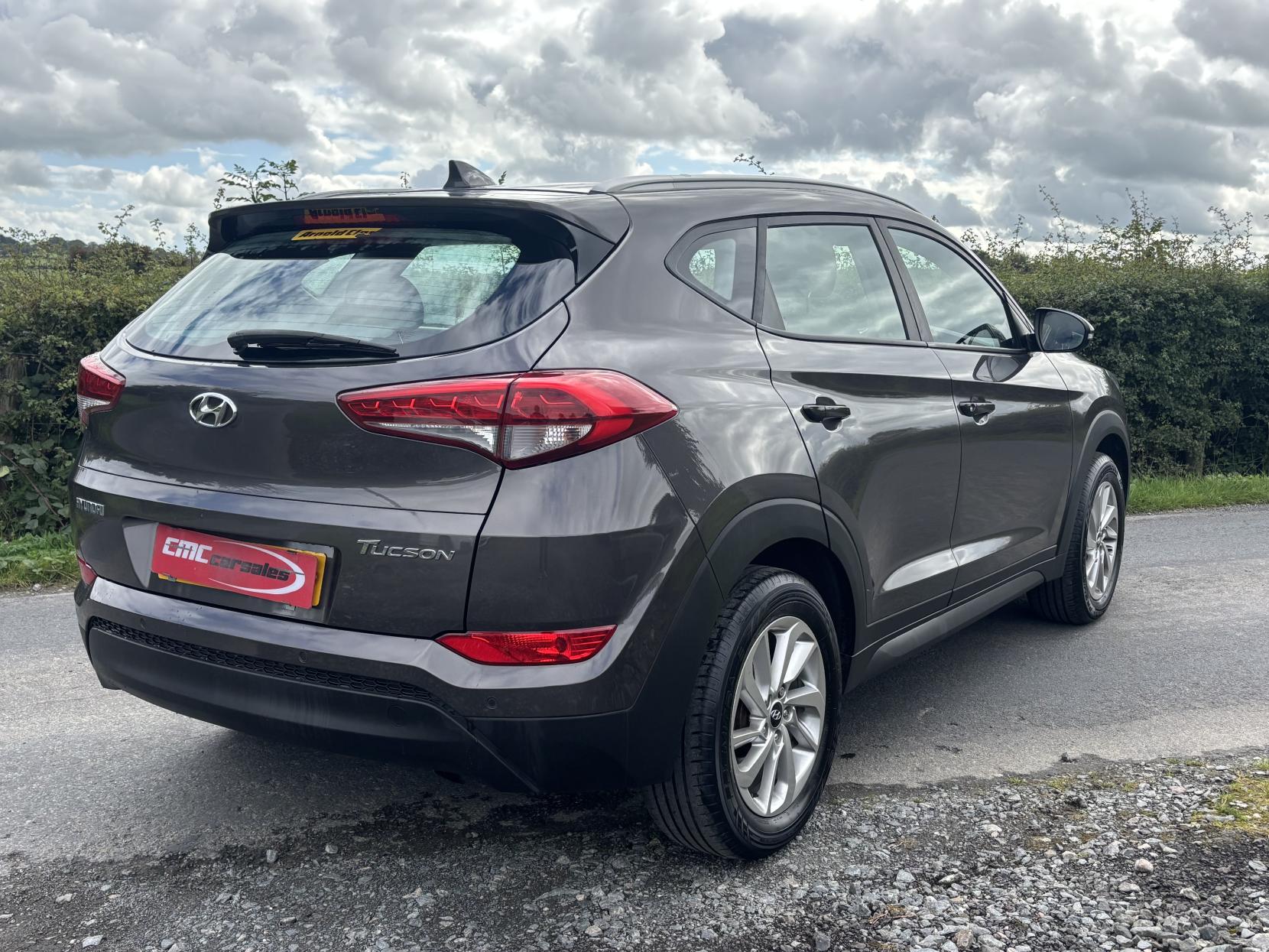 Hyundai TUCSON 1.7 CRDi Blue Drive SE SUV 5dr Diesel Manual Euro 6 (s/s) (116 ps)