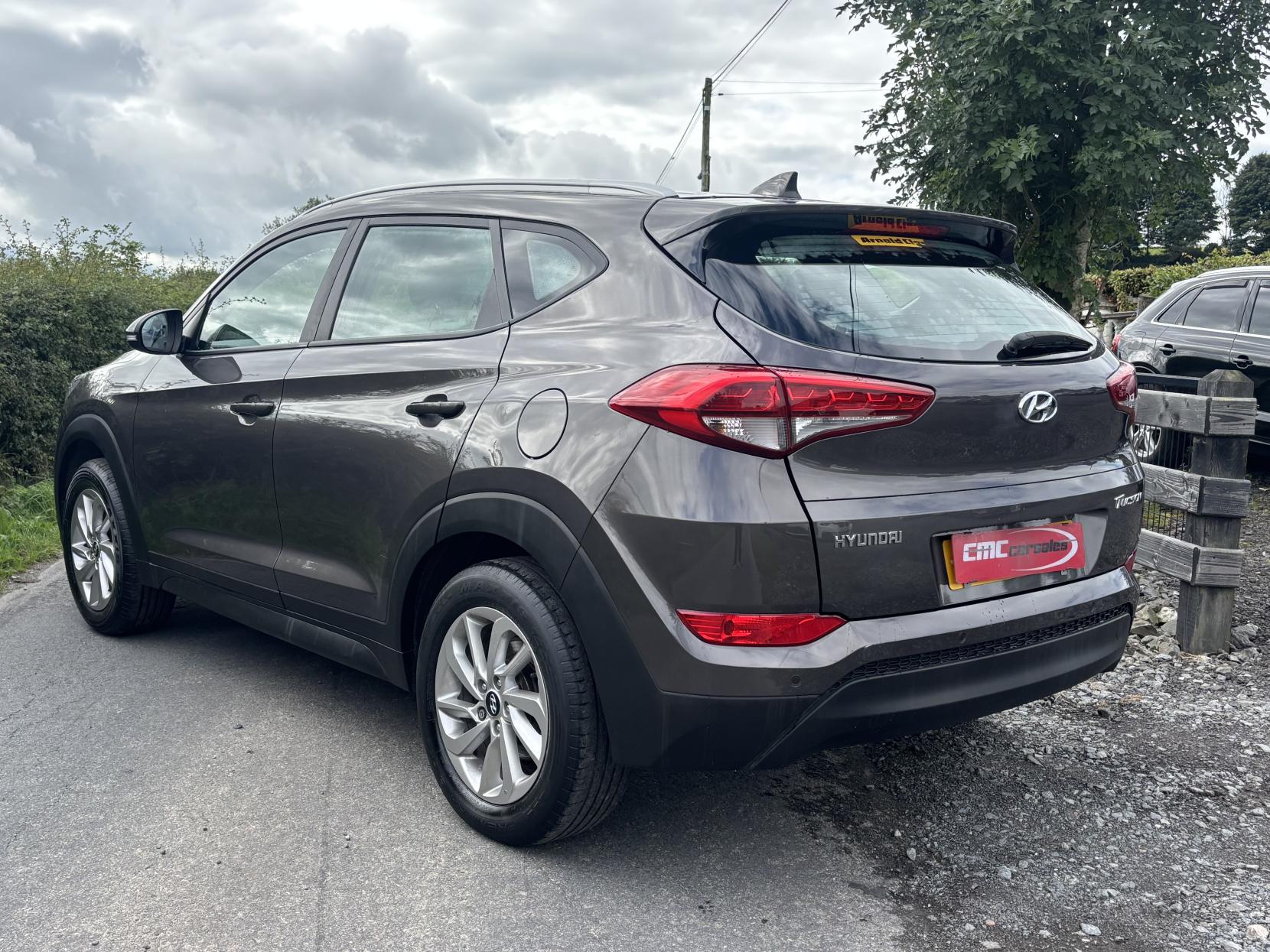 Hyundai TUCSON 1.7 CRDi Blue Drive SE SUV 5dr Diesel Manual Euro 6 (s/s) (116 ps)