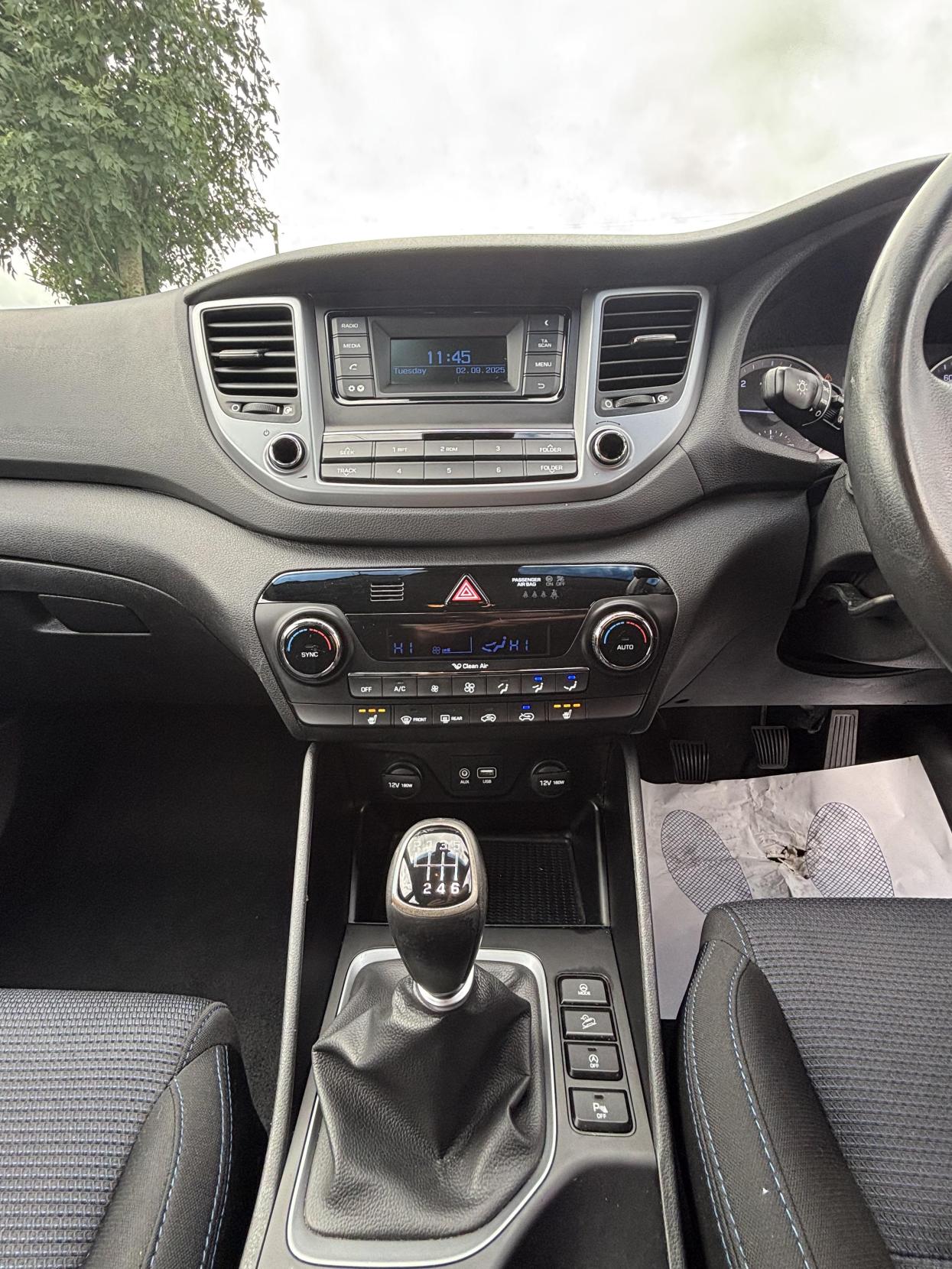 Hyundai TUCSON 1.7 CRDi Blue Drive SE SUV 5dr Diesel Manual Euro 6 (s/s) (116 ps)