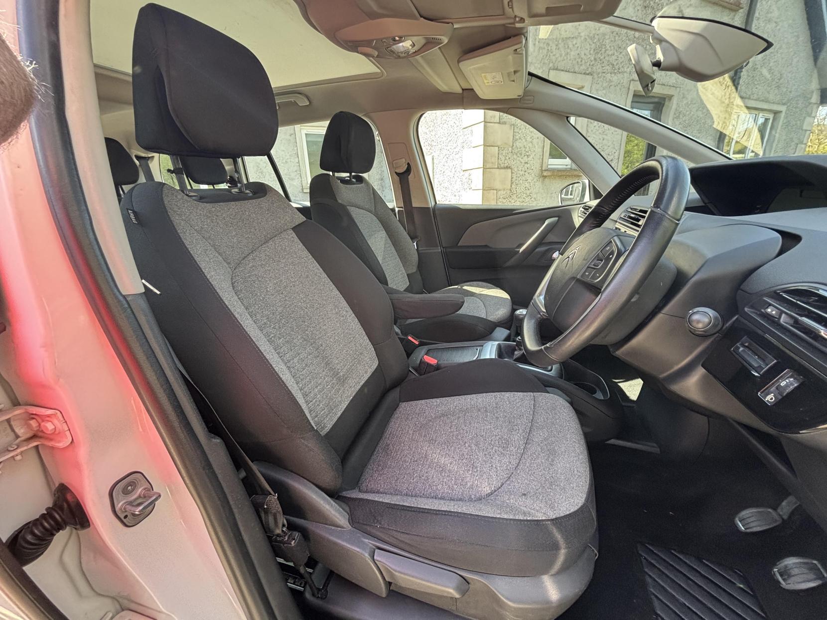 Citroen Grand C4 Picasso 1.6 BlueHDi Selection MPV 5dr Diesel Manual Euro 6 (s/s) (120 ps)