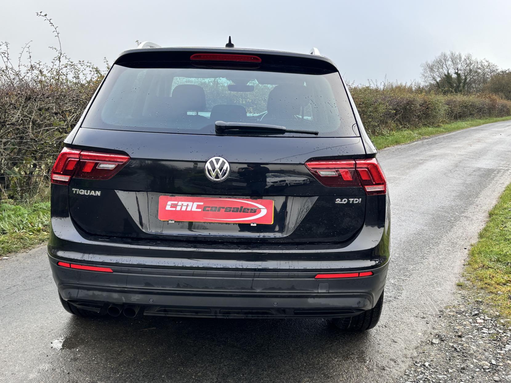 Volkswagen Tiguan 2.0 TDI BlueMotion Tech SE Navigation SUV 5dr Diesel Manual Euro 6 (s/s) (150 ps)