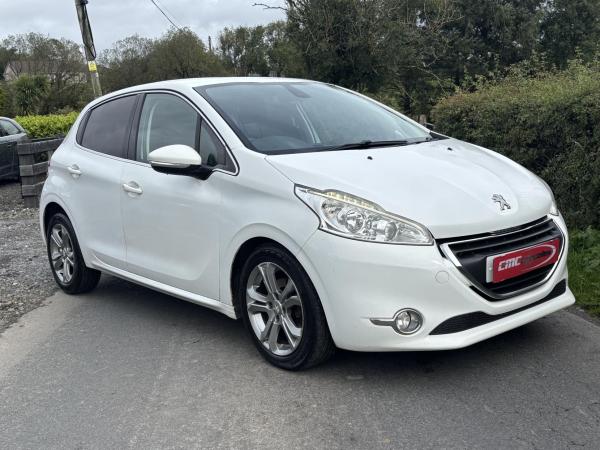 Peugeot 208 1.6 e-HDi Allure Hatchback 5dr Diesel Manual Euro 5 (s/s) (92 ps)