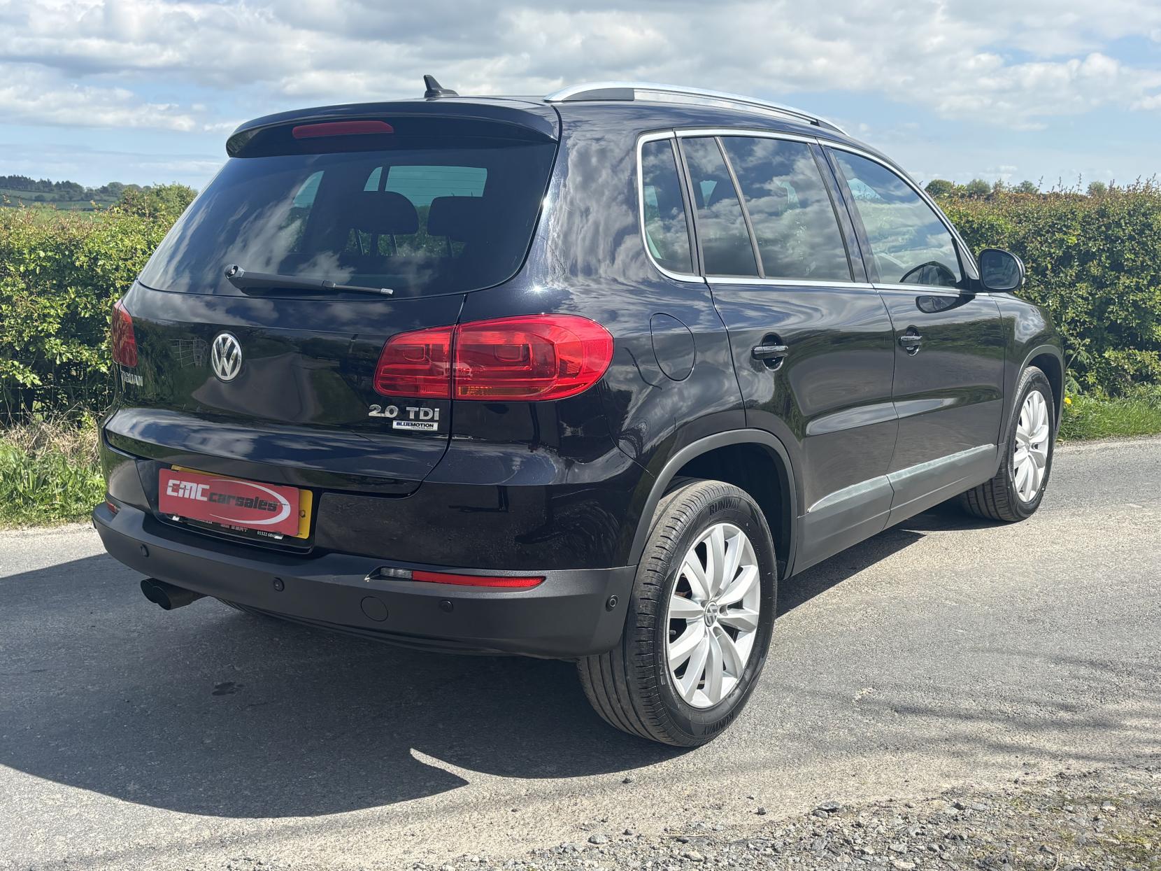 Volkswagen Tiguan 2.0 TDI BlueMotion Tech Match SUV 5dr Diesel Manual 2WD Euro 5 (s/s) (140 ps)