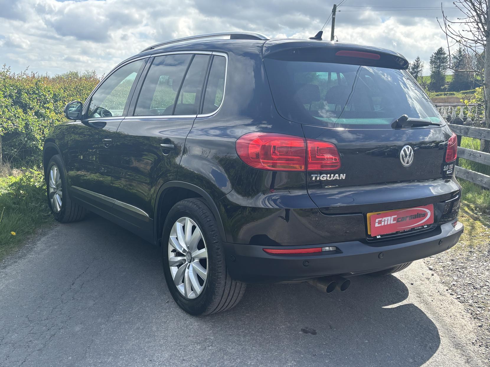 Volkswagen Tiguan 2.0 TDI BlueMotion Tech Match SUV 5dr Diesel Manual 2WD Euro 5 (s/s) (140 ps)