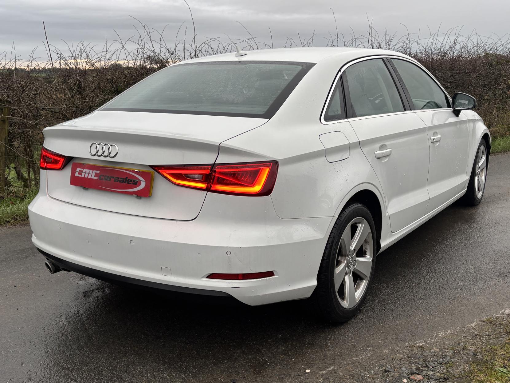 Audi A3 1.6 TDI Sport Saloon 4dr Diesel S Tronic Euro 6 (s/s) (Nav) (110 ps)