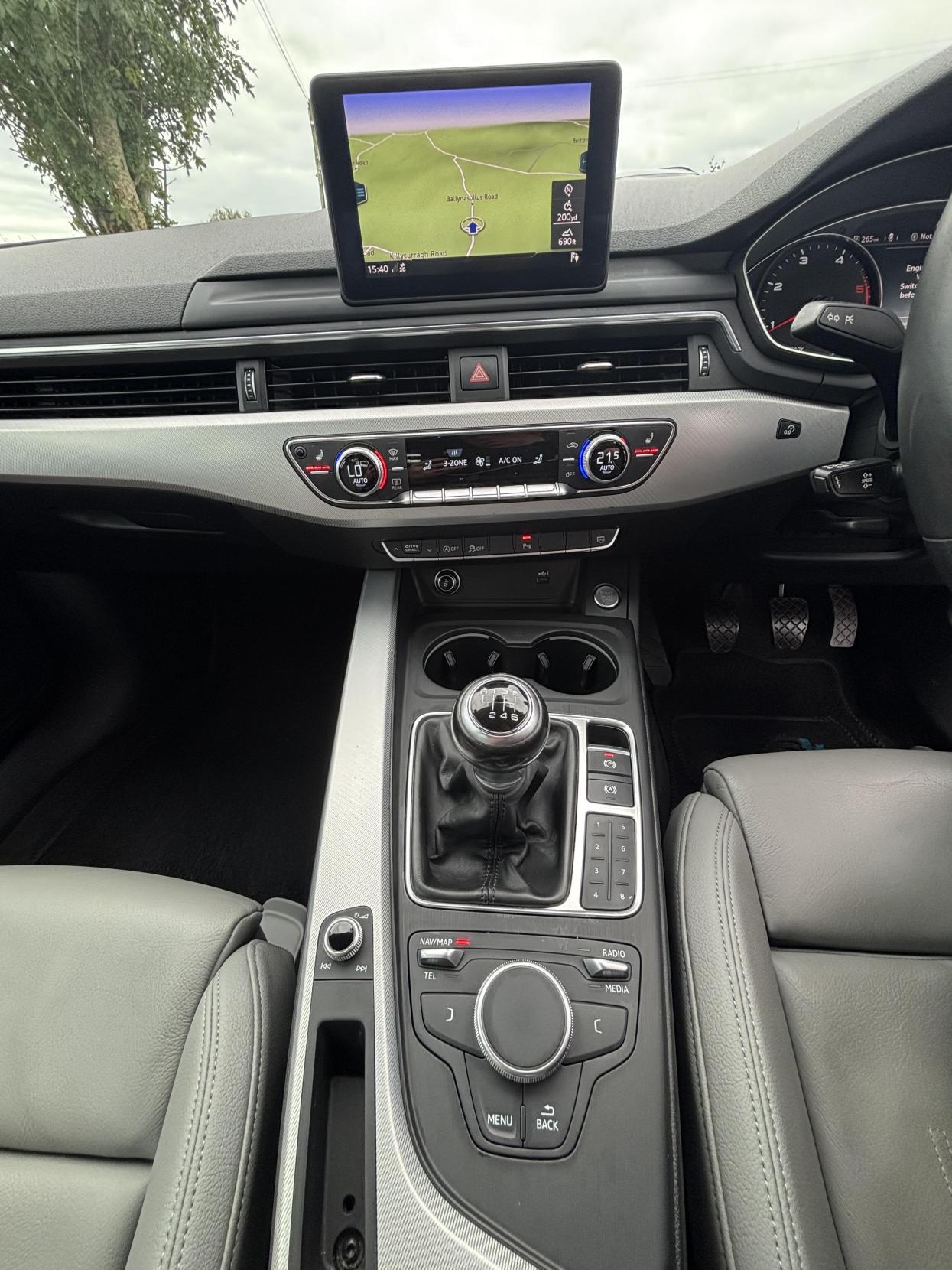 Audi A4 2.0 TDI ultra Sport Saloon 4dr Diesel Manual Euro 6 (s/s) (190 ps)