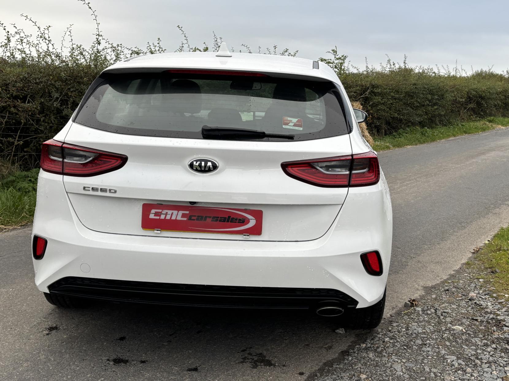 Kia Ceed 1.6 CRDi ECO 2 Hatchback 5dr Diesel Manual Euro 6 (s/s) (114 bhp)