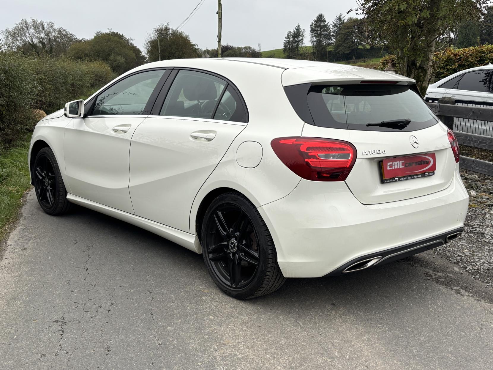 Mercedes-Benz A Class 1.5 A180d Sport Hatchback 5dr Diesel Manual Euro 6 (s/s) (109 ps)