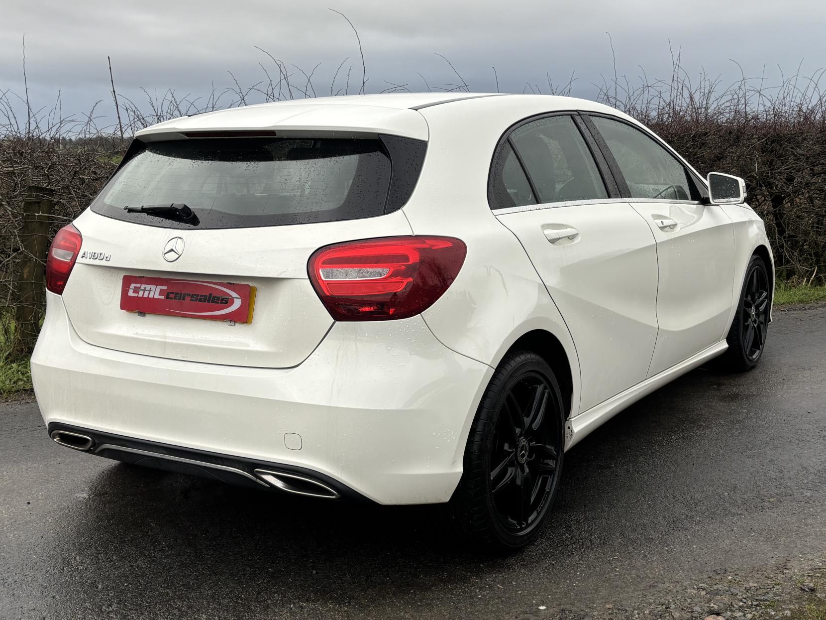 Mercedes-Benz A Class 1.5 A180d Sport Hatchback 5dr Diesel Manual Euro 6 (s/s) (109 ps)