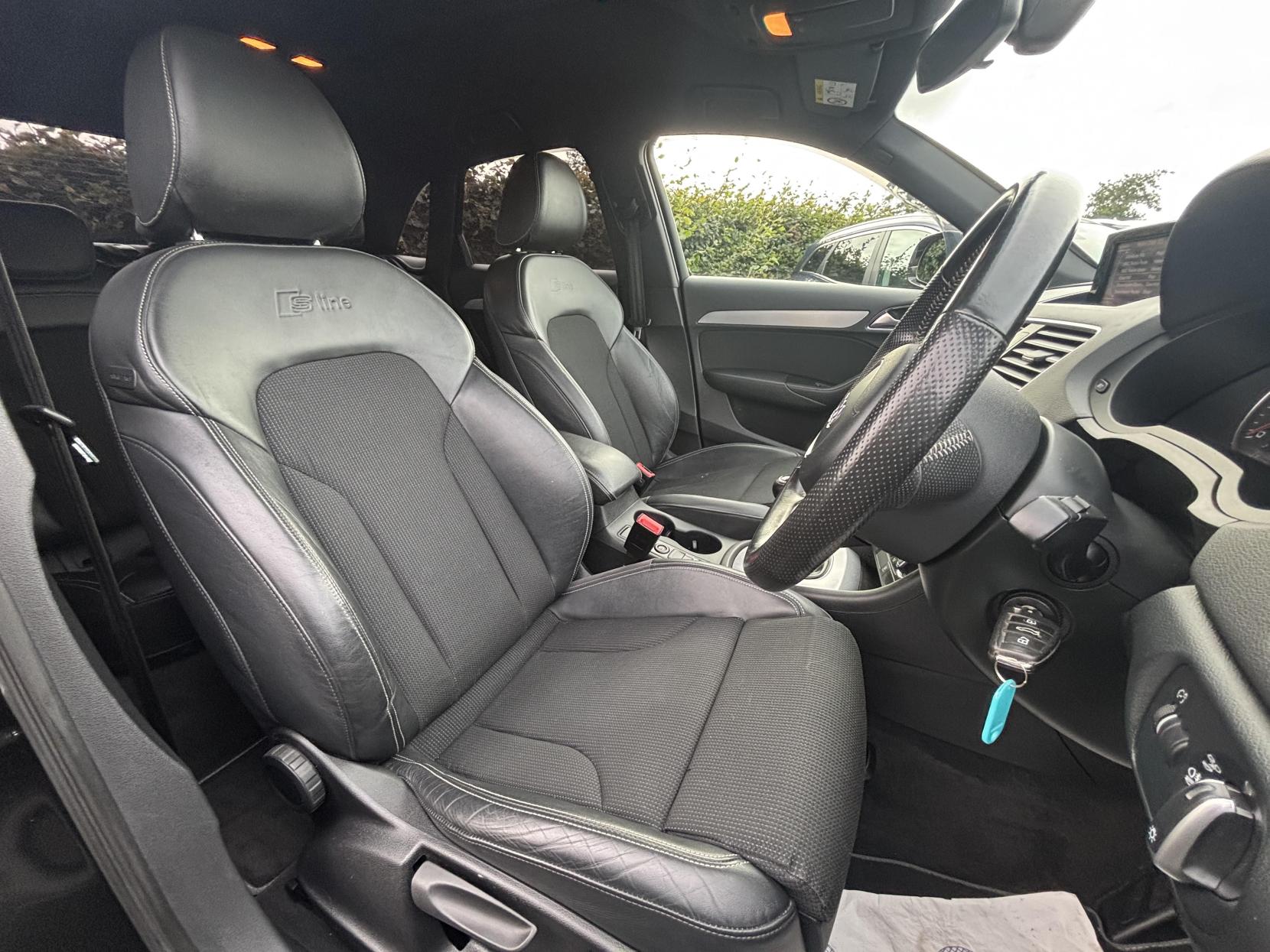 Audi Q3 2.0 TDI S line SUV 5dr Diesel Manual quattro Euro 6 (s/s) (Nav) (150 ps)