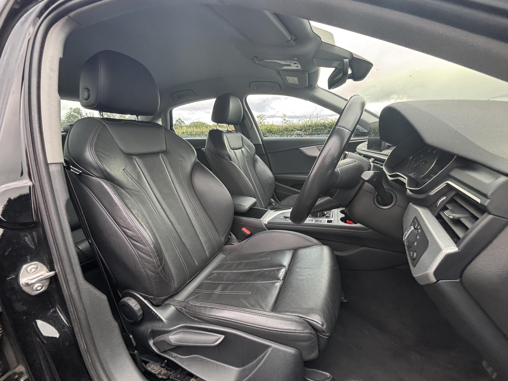 Audi A4 2.0 TDI ultra SE Saloon 4dr Diesel Manual Euro 6 (s/s) (150 ps)