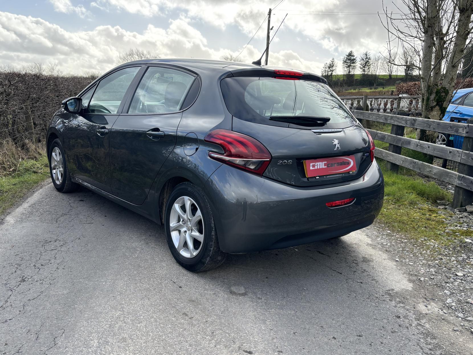 Peugeot 208 1.2 PureTech Active Hatchback 5dr Petrol Manual Euro 6 (82 ps)