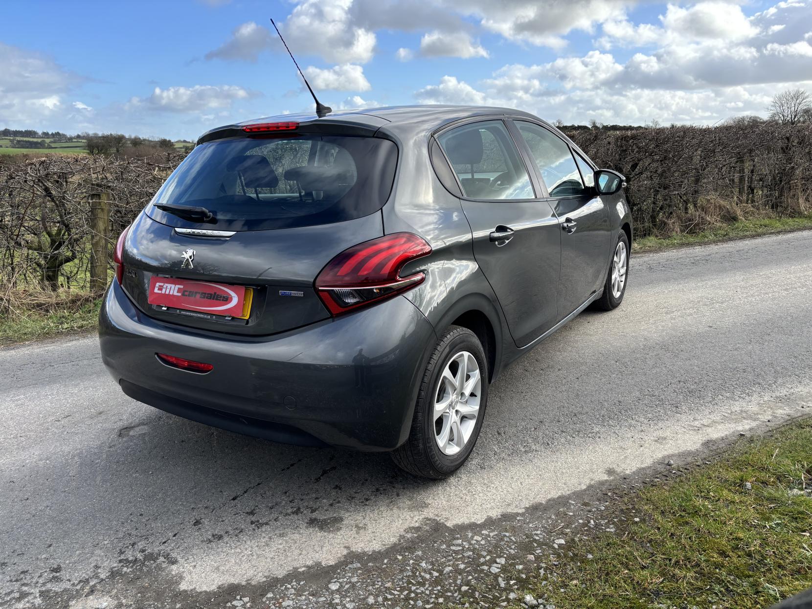 Peugeot 208 1.2 PureTech Active Hatchback 5dr Petrol Manual Euro 6 (82 ps)