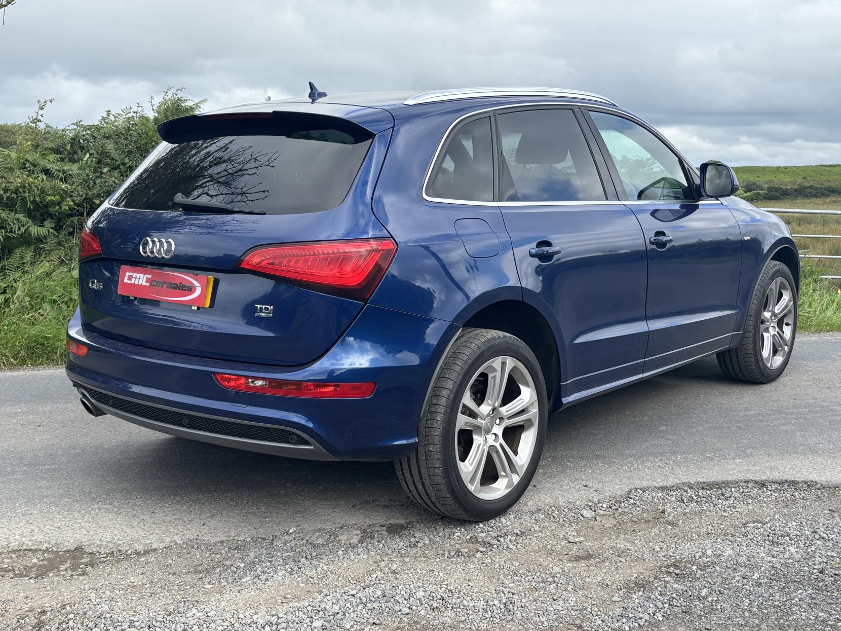 Audi Q5 2.0 TDI S line Plus SUV 5dr Diesel Manual quattro Euro 5 (s/s) (150 ps)