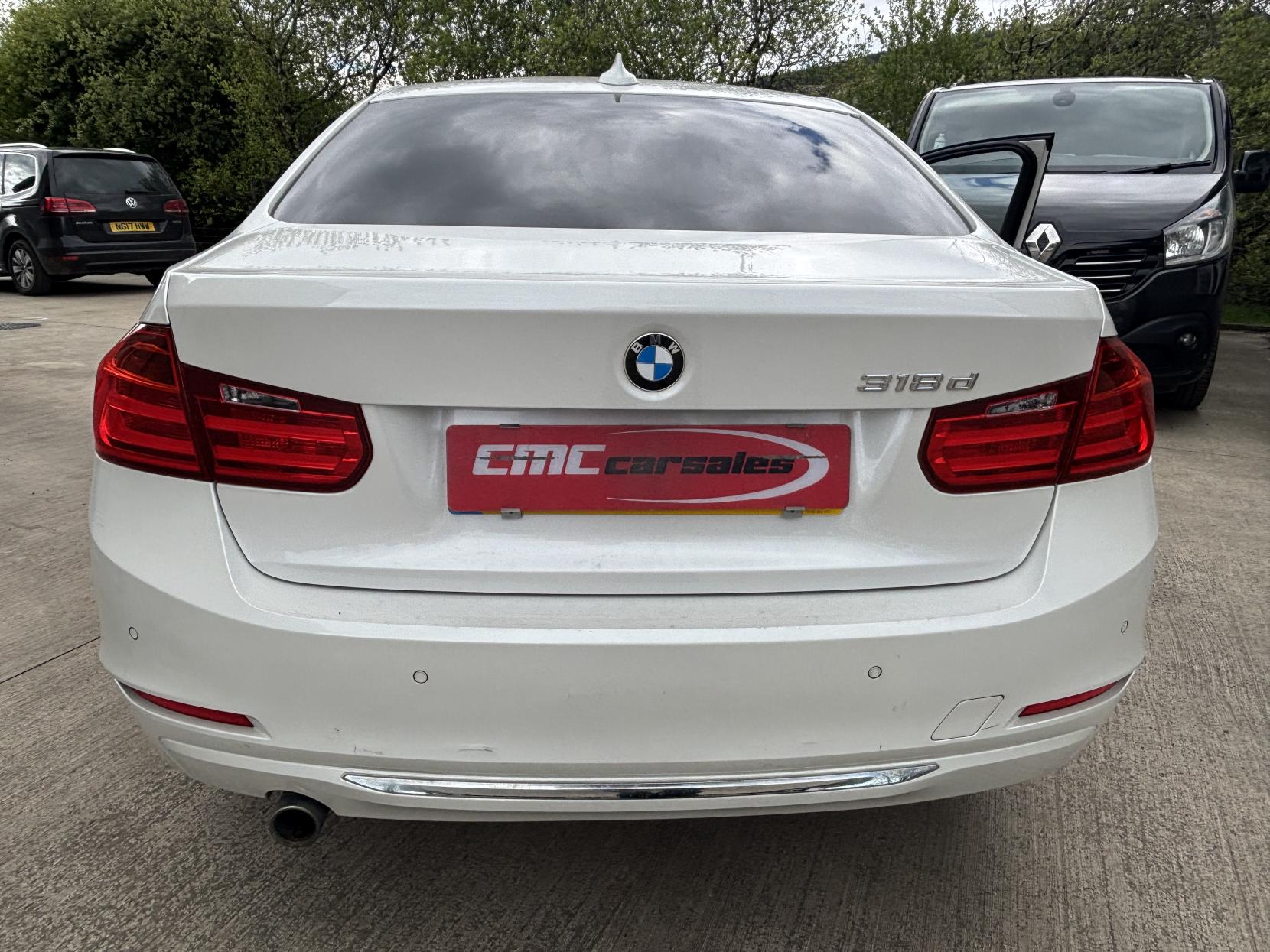 BMW 3 Series 2.0 318d Luxury Saloon 4dr Diesel Auto Euro 5 (s/s) (143 ps)