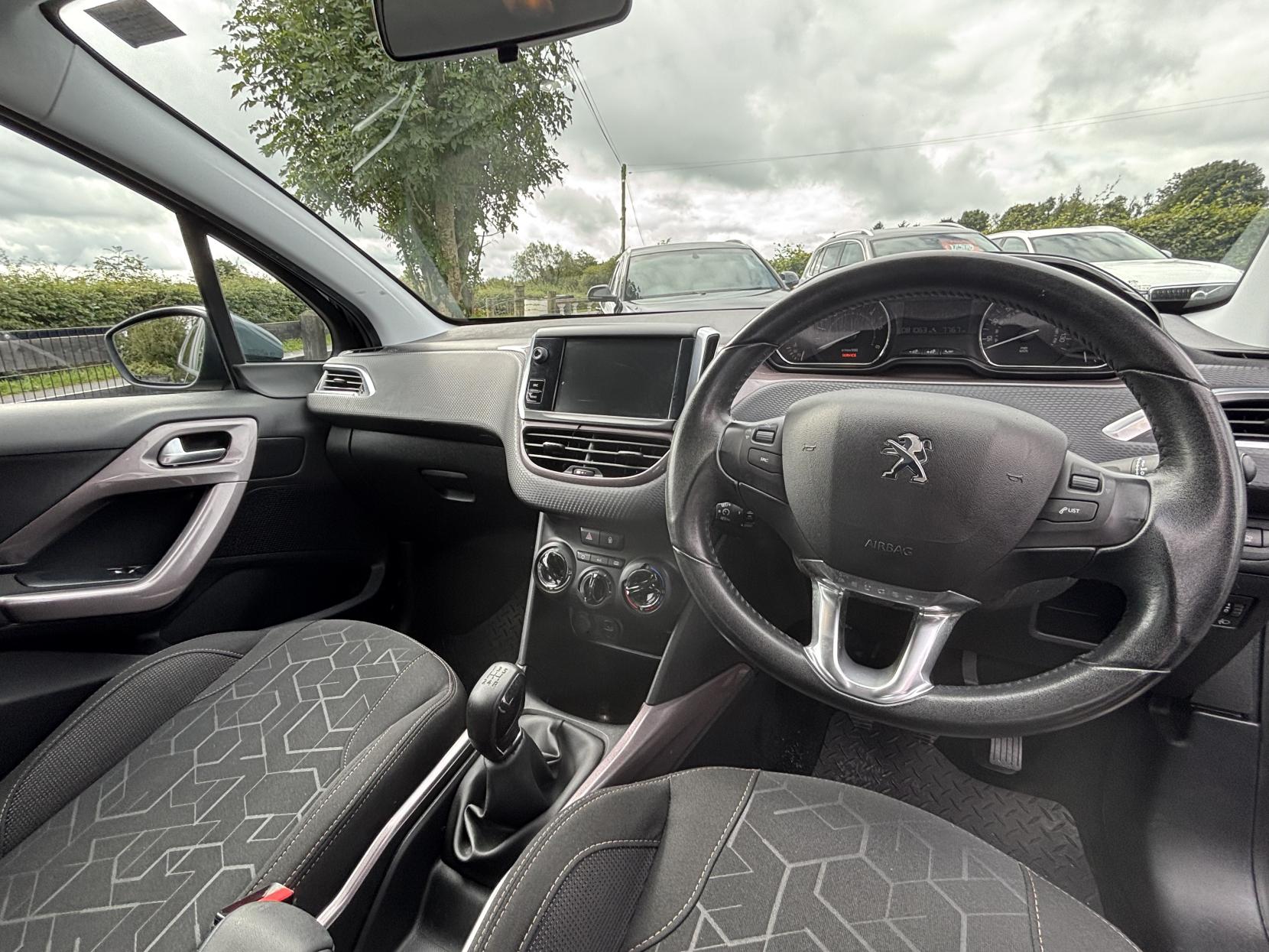 Peugeot 2008 1.6 e-HDi Active SUV 5dr Diesel Manual Euro 5 (s/s) (92 ps)