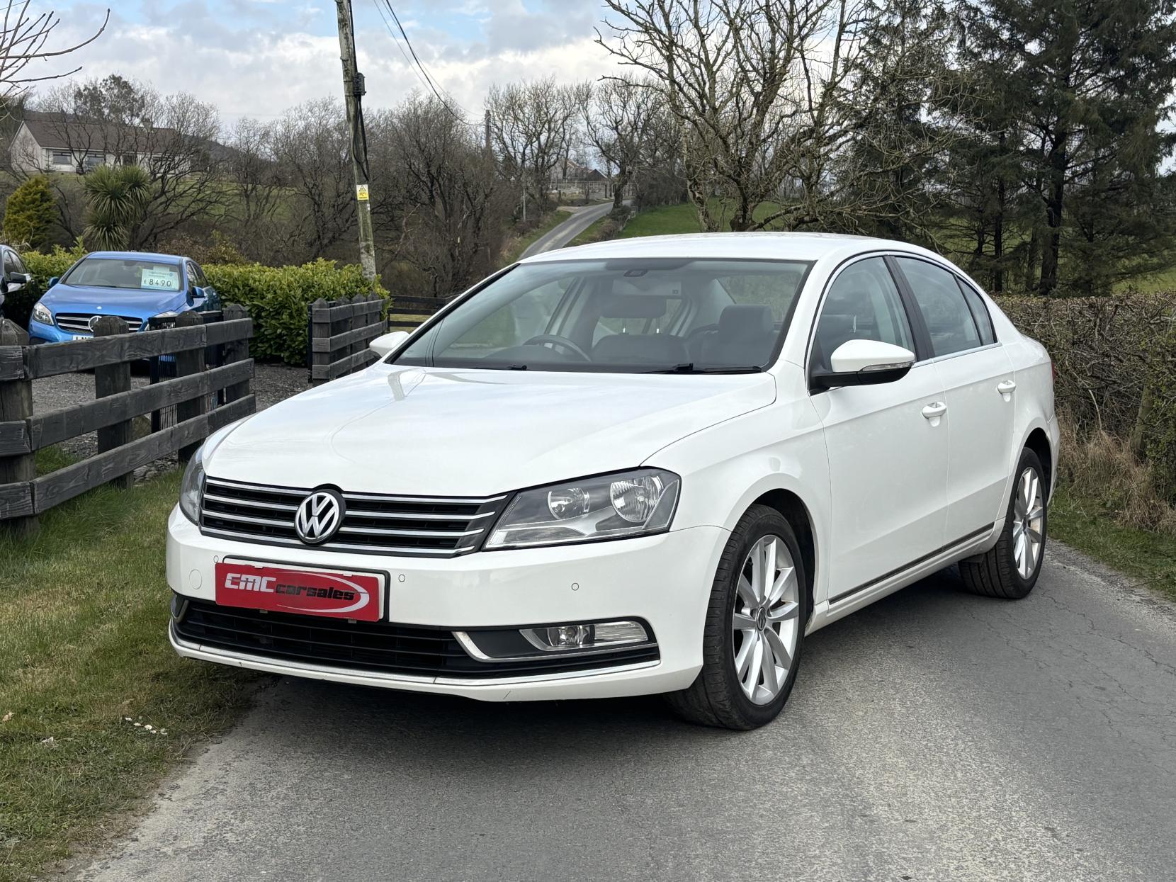 Volkswagen Passat 1.6 TDI BlueMotion Tech Executive Saloon 4dr Diesel Manual Euro 5 (s/s) (105 ps)