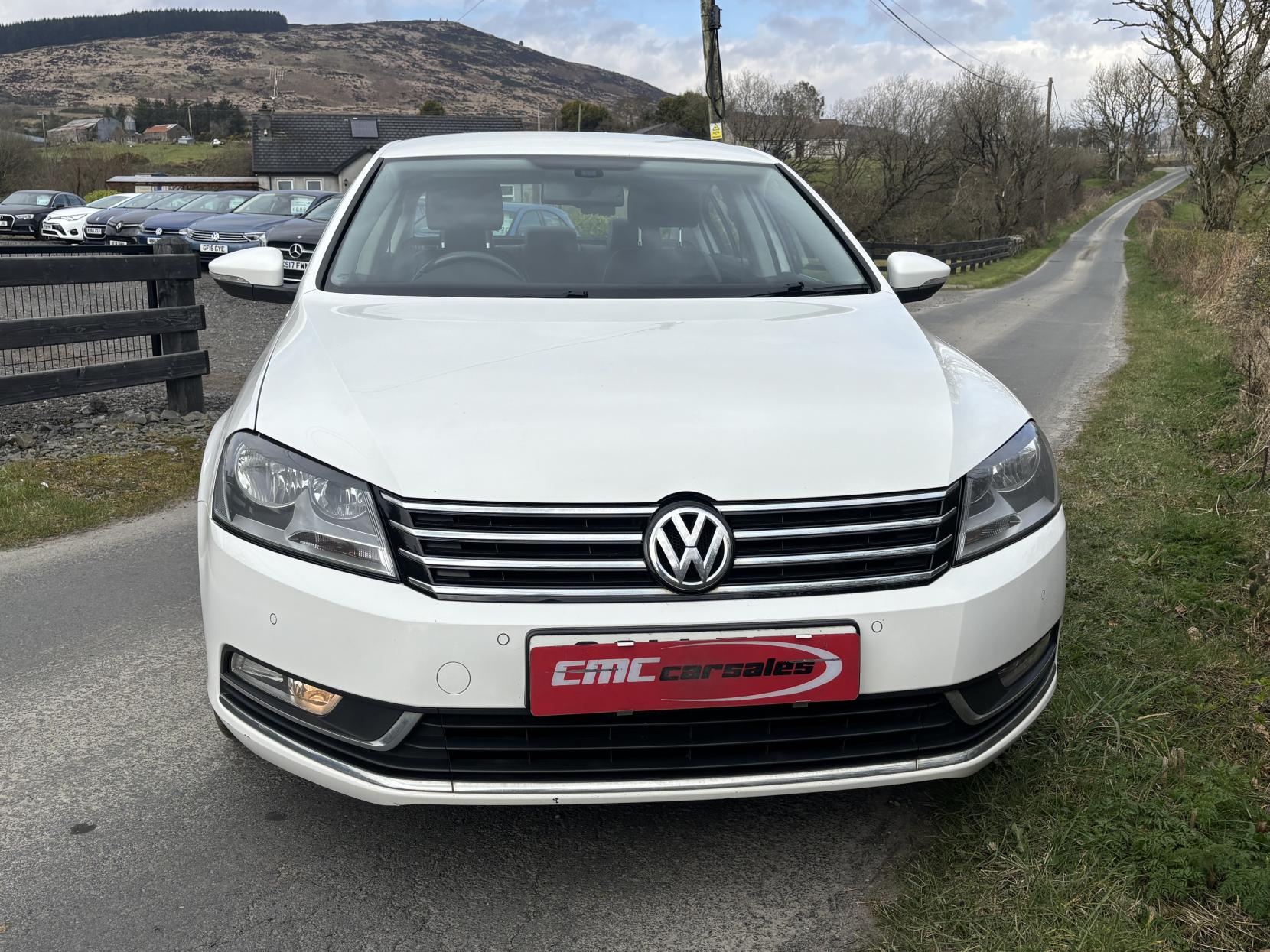 Volkswagen Passat 1.6 TDI BlueMotion Tech Executive Saloon 4dr Diesel Manual Euro 5 (s/s) (105 ps)