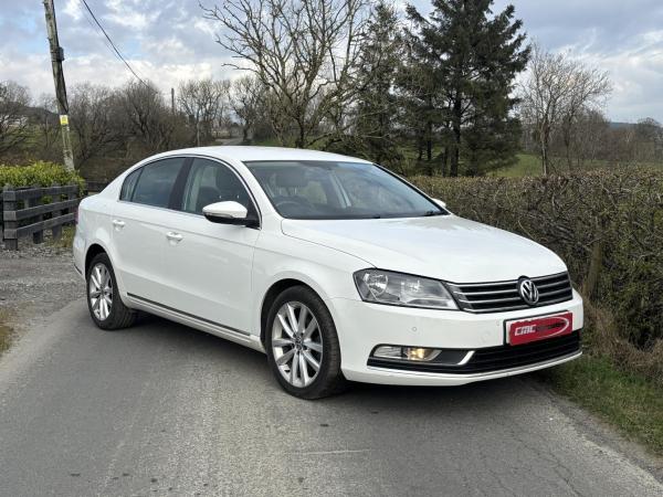 Volkswagen Passat 1.6 TDI BlueMotion Tech Executive Saloon 4dr Diesel Manual Euro 5 (s/s) (105 ps)
