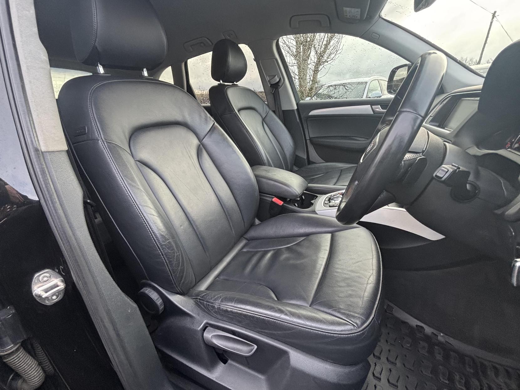 Audi Q5 2.0 TDI SE SUV 5dr Diesel S Tronic quattro Euro 5 (s/s) (177 ps)