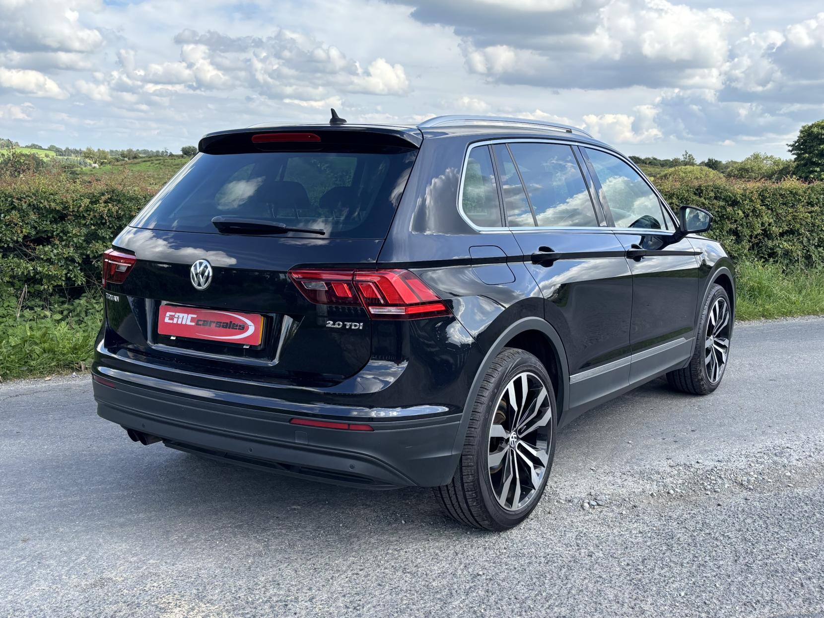 Volkswagen Tiguan 2.0 TDI BlueMotion Tech SE Navigation SUV 5dr Diesel Manual Euro 6 (s/s) (150 ps)