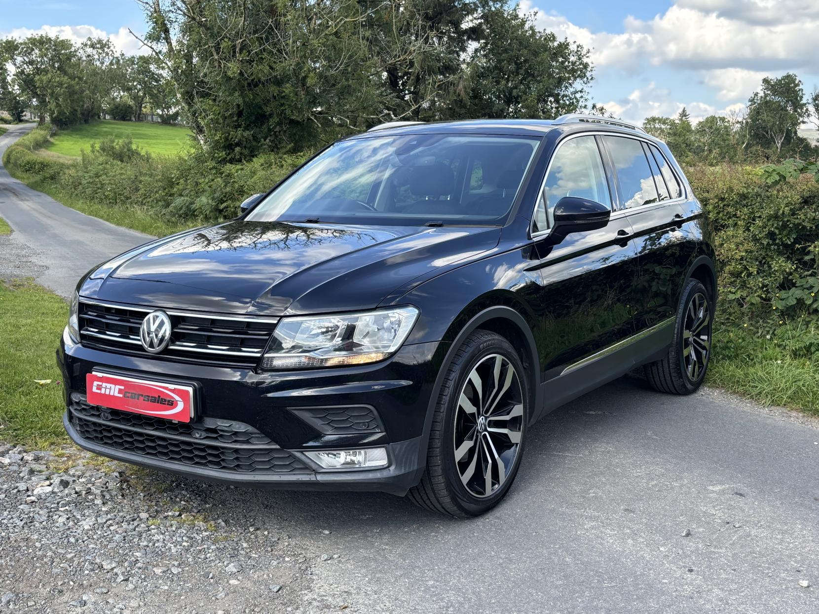 Volkswagen Tiguan 2.0 TDI BlueMotion Tech SE Navigation SUV 5dr Diesel Manual Euro 6 (s/s) (150 ps)