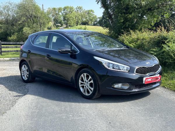 Kia Ceed 1.6 CRDi EcoDynamics 2 Hatchback 5dr Diesel Manual Euro 5 (s/s) (126 bhp)
