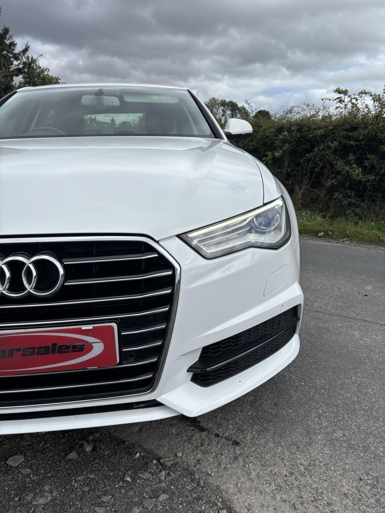 Audi A6 Saloon 2.0 TDI ultra SE Executive Saloon 4dr Diesel S Tronic Euro 6 (s/s) (190 ps)